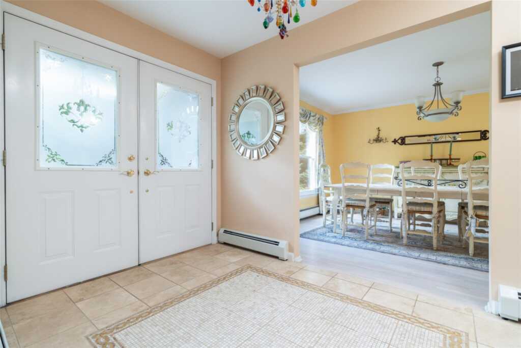 36 Windgate Drive, New City, NY 10956 - Photo 5 of 50