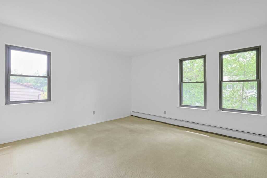 16 Quincy Lane, White Plains, NY 10605 - Photo 14 of 32