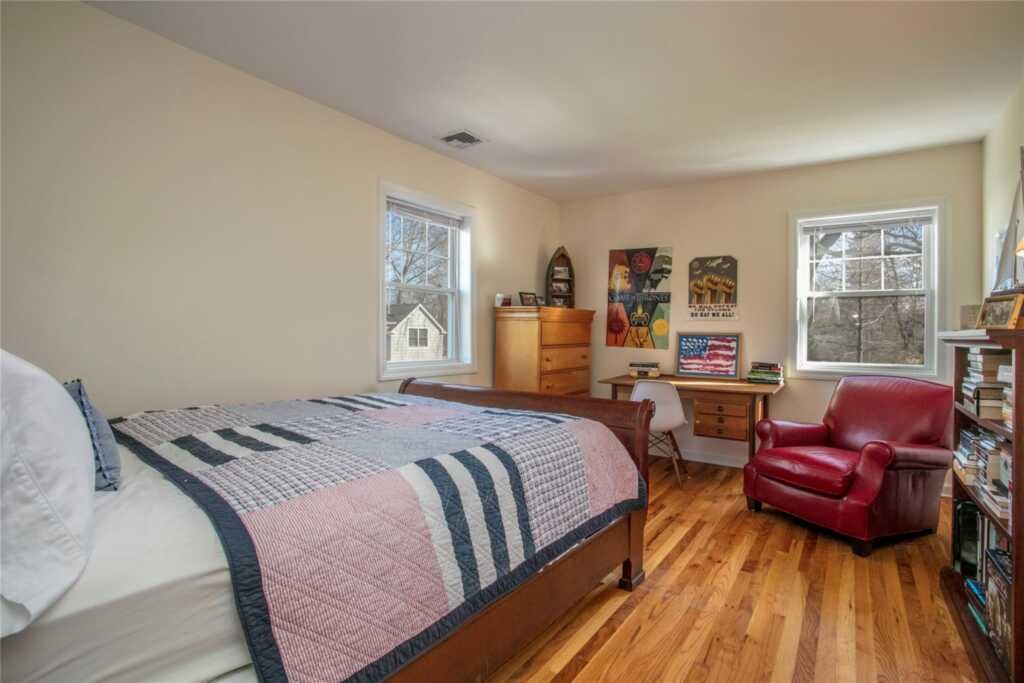 370 Oakland Beach Avenue, Rye, NY 10580 - Photo 18 of 21