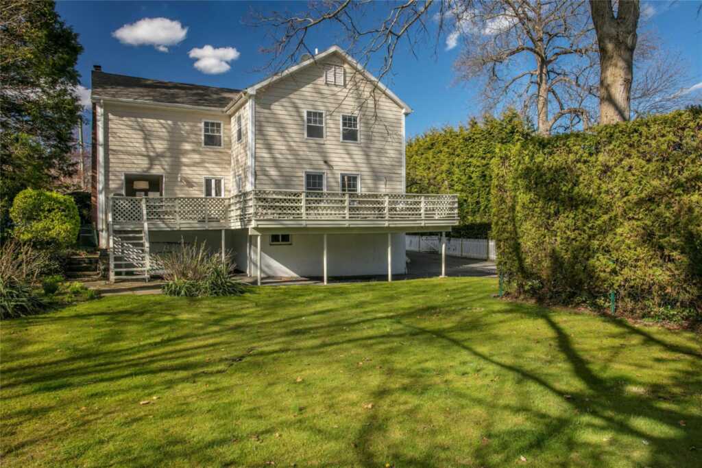 370 Oakland Beach Avenue, Rye, NY 10580 - Photo 7 of 21