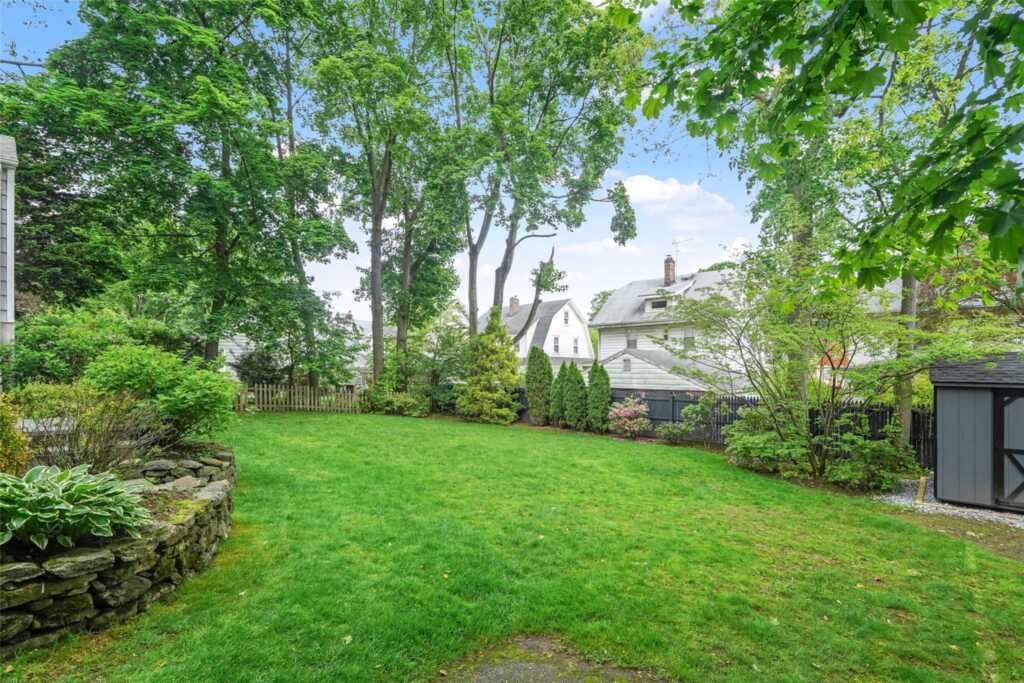 18 Puritan Drive, Rye, NY 10573 - Photo 28 of 30