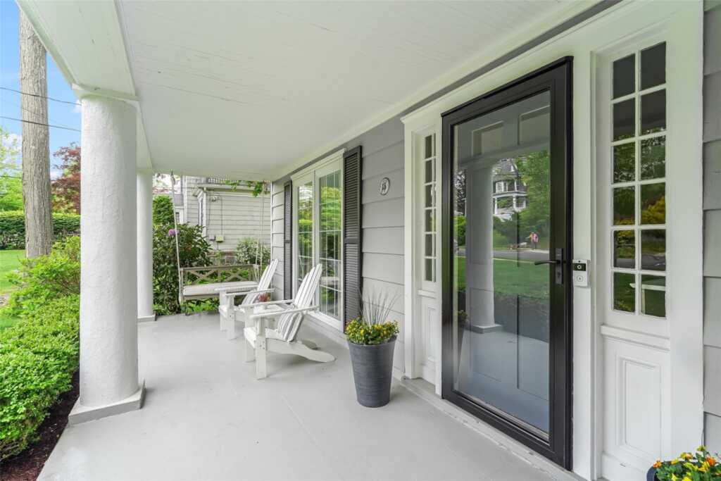 18 Puritan Drive, Rye, NY 10573 - Photo 3 of 30