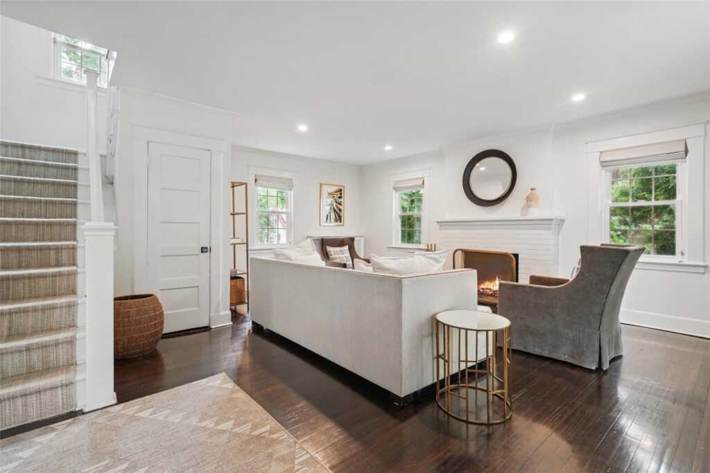 18 Puritan Drive, Rye, NY 10573 - Photo 5 of 30