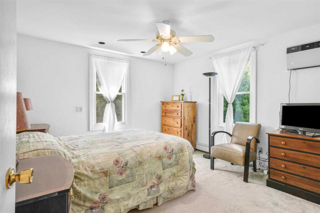 200 Jensen Avenue, Rye, NY 10543 - Photo 14 of 29