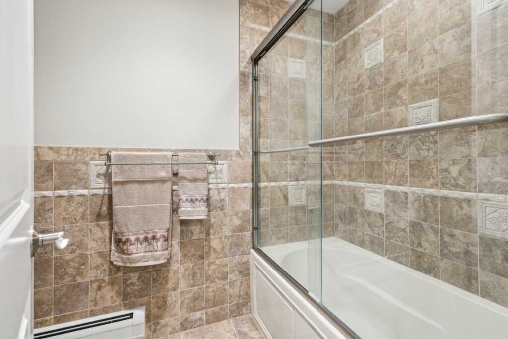 306 Old Mill Road, Valley Cottage, NY 10989 - Photo 20 of 43