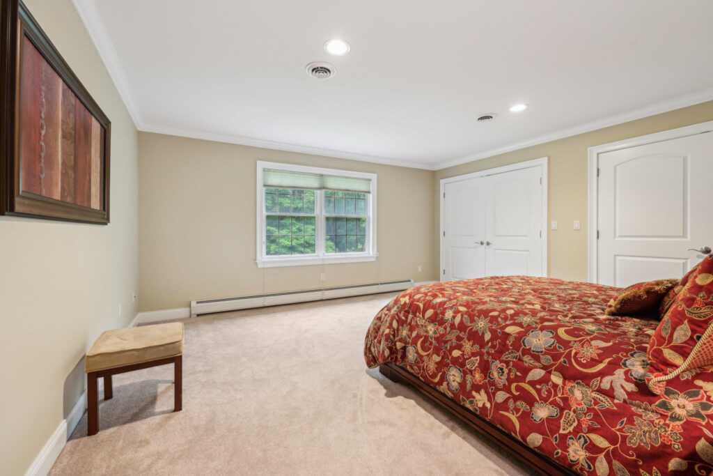 306 Old Mill Road, Valley Cottage, NY 10989 - Photo 21 of 43
