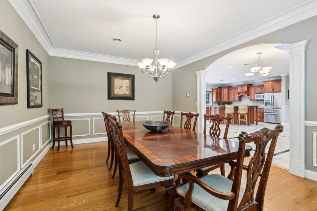 306 Old Mill Road, Valley Cottage, NY 10989 - Photo 7 of 43