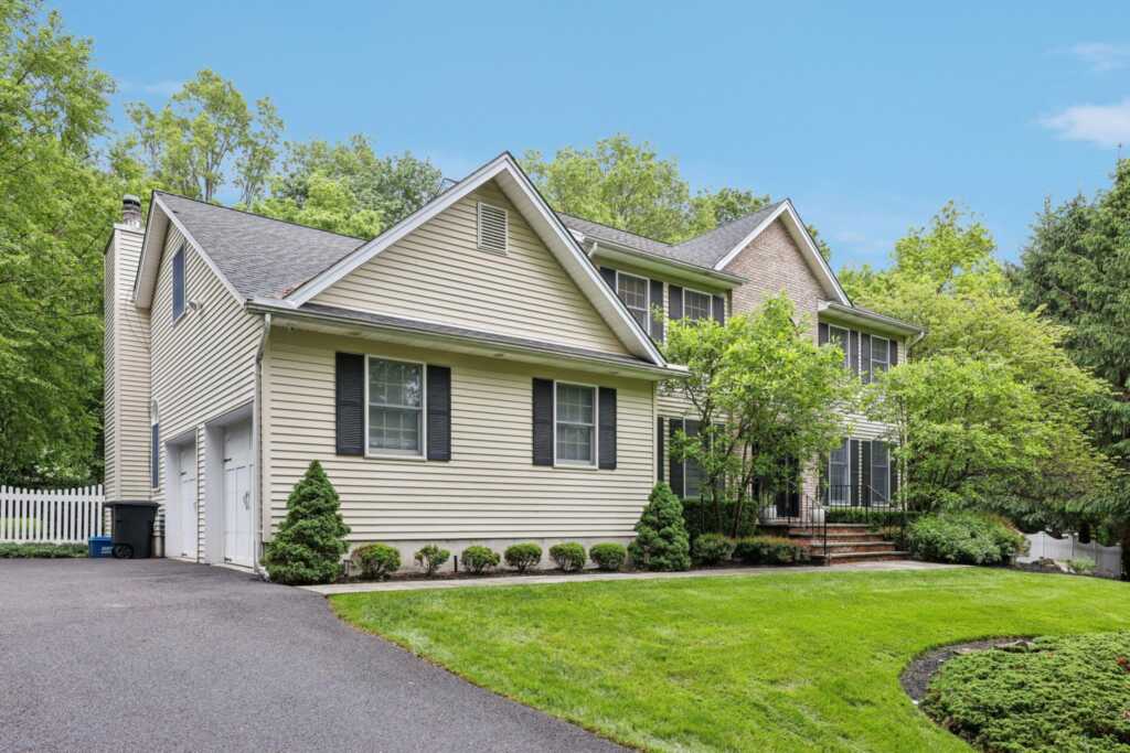 18 Sandstone Trail, New City, NY 10956 - Photo 46 of 50