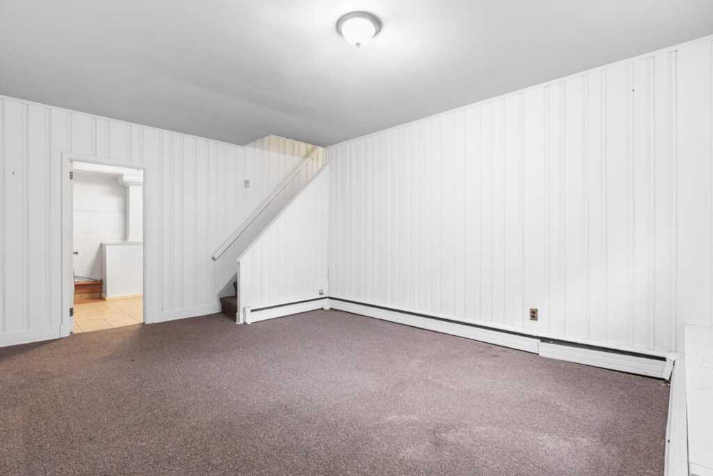 269 Woodlands Avenue, White Plains, NY 10607 - Photo 23 of 34