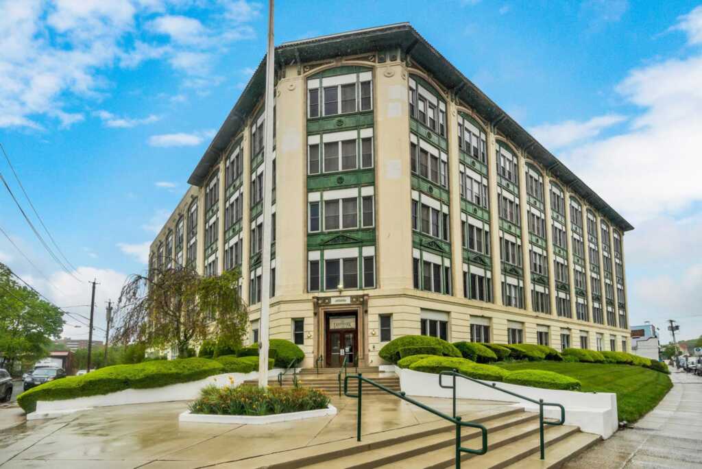 1 Landmark Square, Unit #522, Rye, NY 10573
