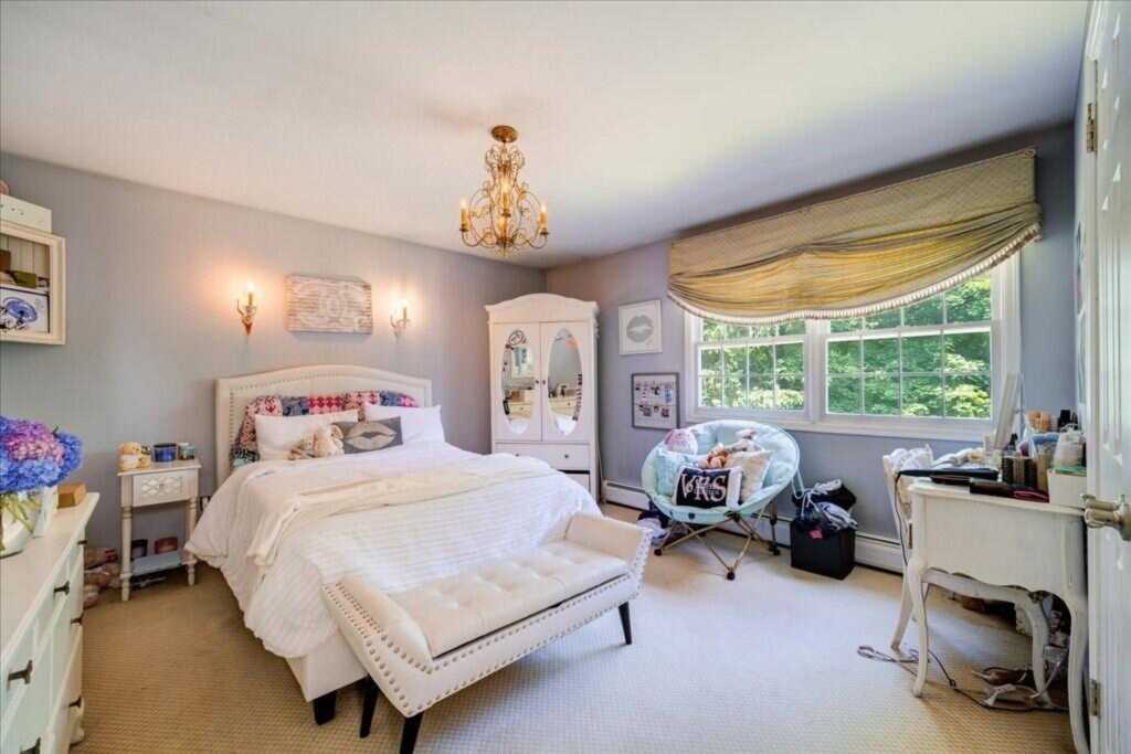 10 Evergreen Court, Suffern, NY 10901 - Photo 23 of 31
