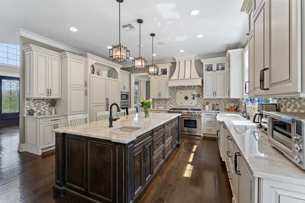 333 Pleasant Hill Drive, New City, NY 10956 - Photo 9 of 49
