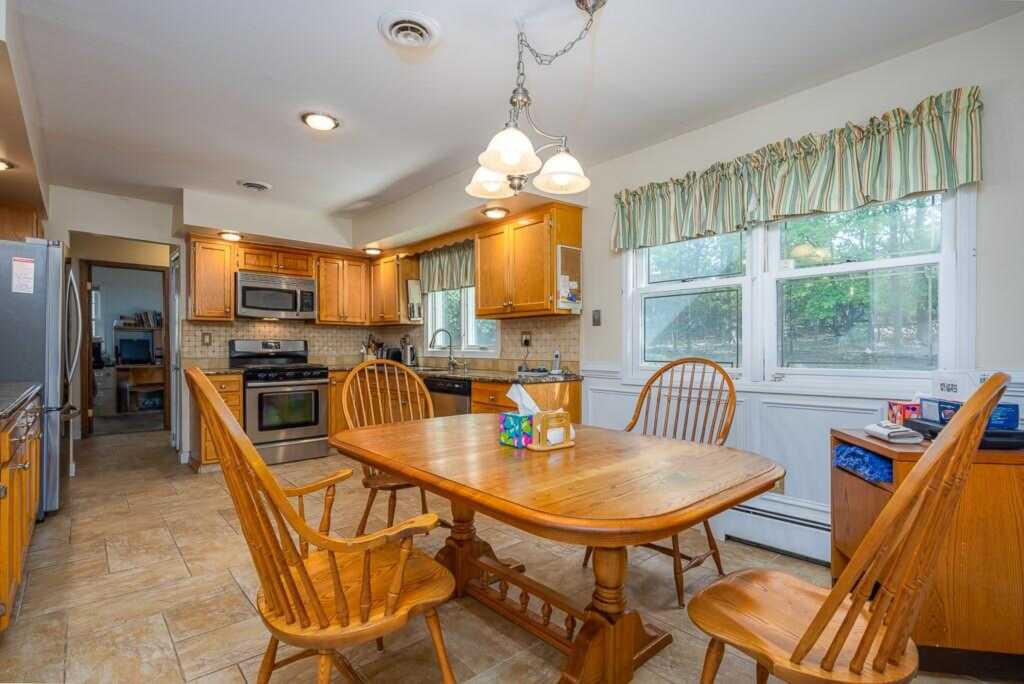 6 Overhill Lane, New City, NY 10956 - Photo 23 of 37