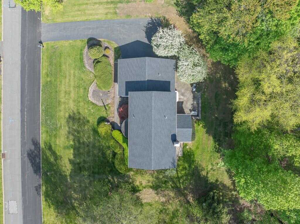 6 Overhill Lane, New City, NY 10956 - Photo 4 of 37
