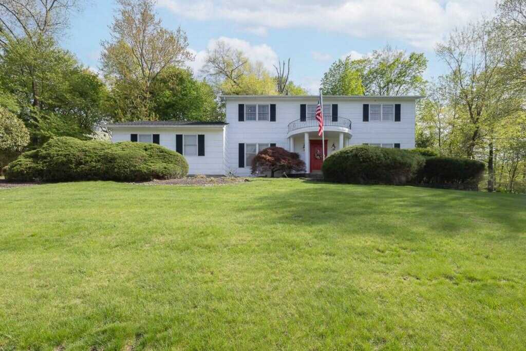 6 Overhill Lane, New City, NY 10956 - Photo 9 of 37