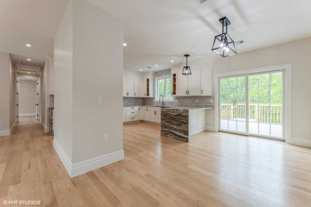 6 Reina Court, Valley Cottage, NY 10989 - Photo 8 of 35