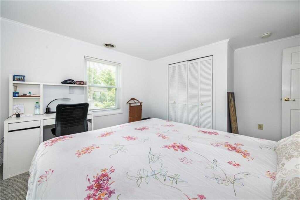 32 Palisade, Rye, NY 10580 - Photo 12 of 17