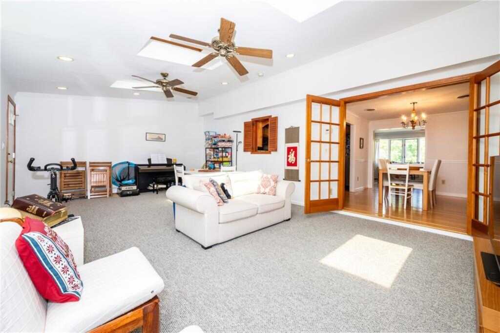 32 Palisade, Rye, NY 10580 - Photo 5 of 17