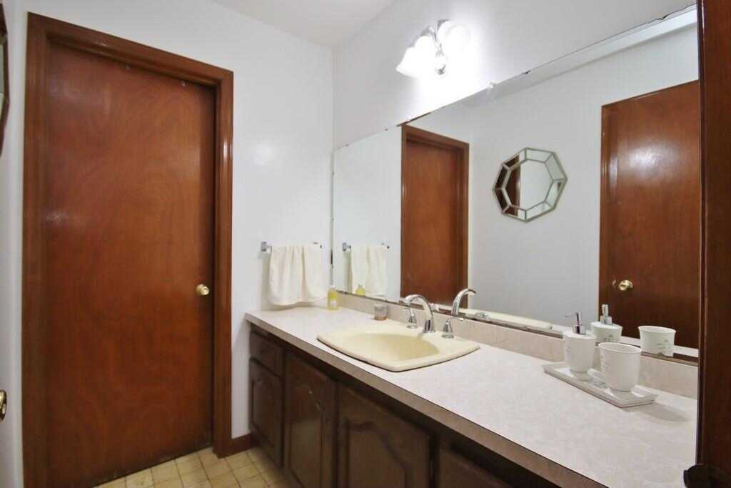 85 Old Phillips Hill Road, New City, NY 10956 - Photo 15 of 35