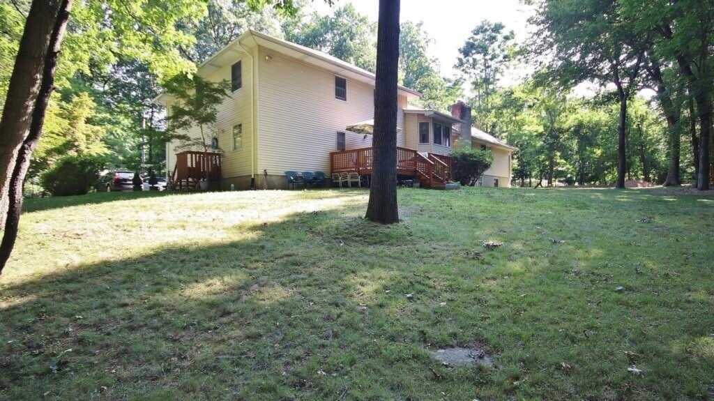 85 Old Phillips Hill Road, New City, NY 10956 - Photo 33 of 35