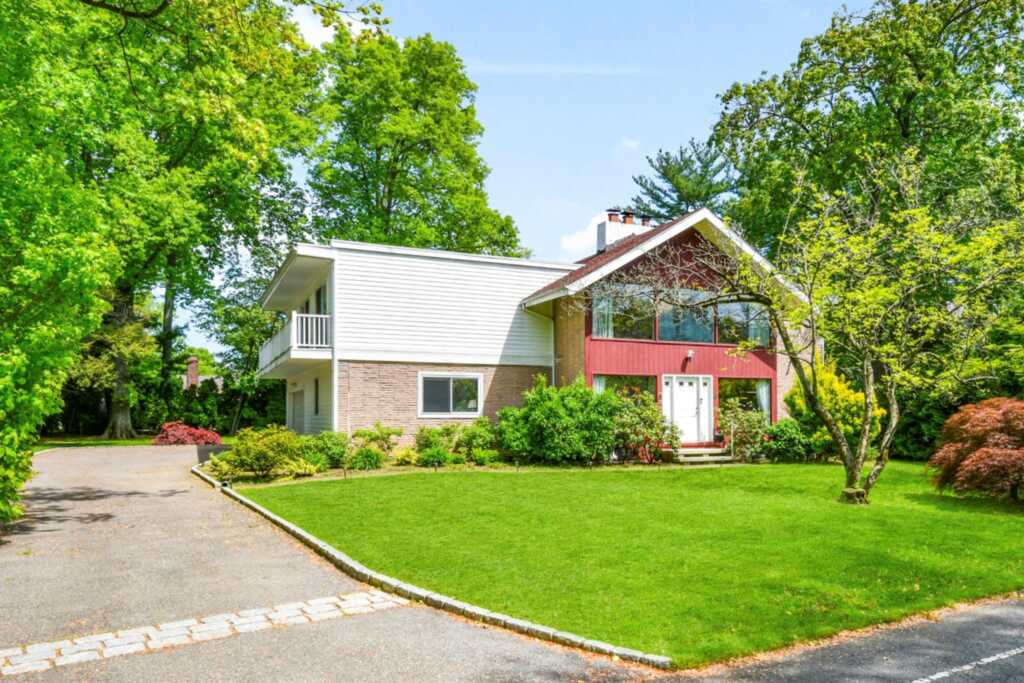 161 Morris Lane, New Rochelle, NY 10583