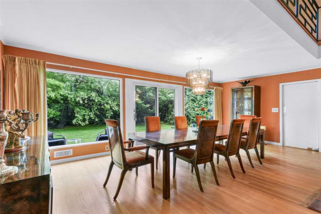 161 Morris Lane, New Rochelle, NY 10583 - Photo 11 of 33