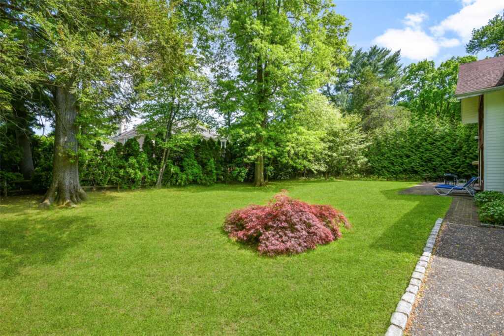 161 Morris Lane, New Rochelle, NY 10583 - Photo 30 of 33
