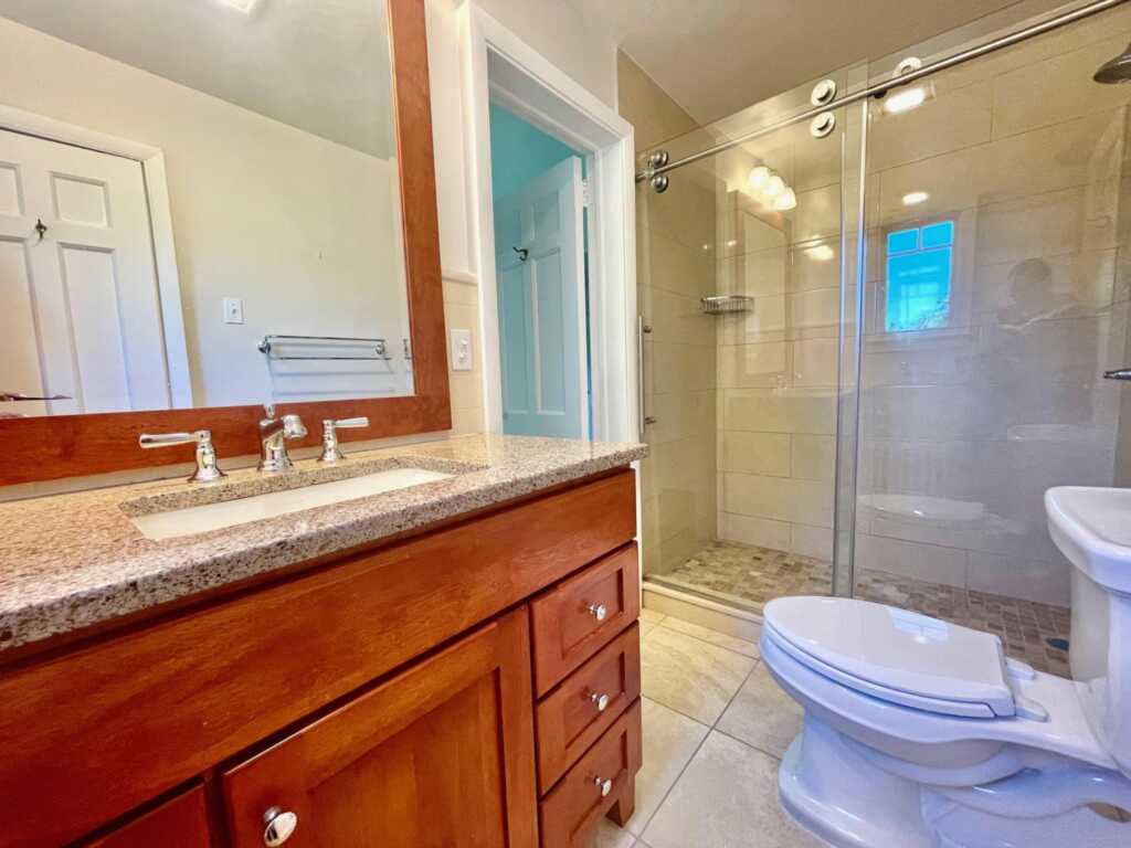240 Beechmont Drive, New Rochelle, NY 10804 - Photo 21 of 40