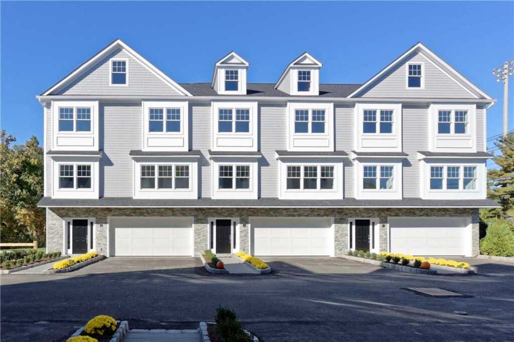 6 The Pointe, Unit #6, Rye, NY 10573