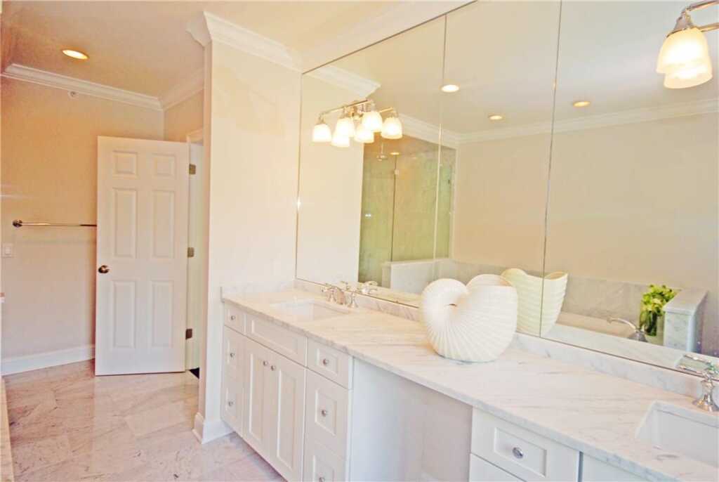 6 The Pointe, Unit #6, Rye, NY 10573 - Photo 10 of 15