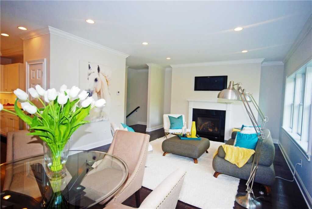 6 The Pointe, Unit #6, Rye, NY 10573 - Photo 3 of 15