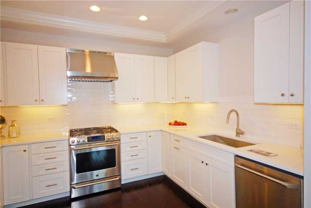 6 The Pointe, Unit #6, Rye, NY 10573 - Photo 5 of 15