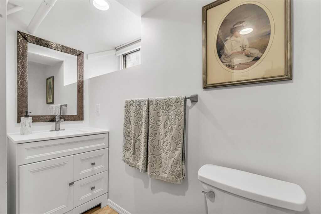 16 Rollhaus Place, Rye, NY 10573 - Photo 34 of 42