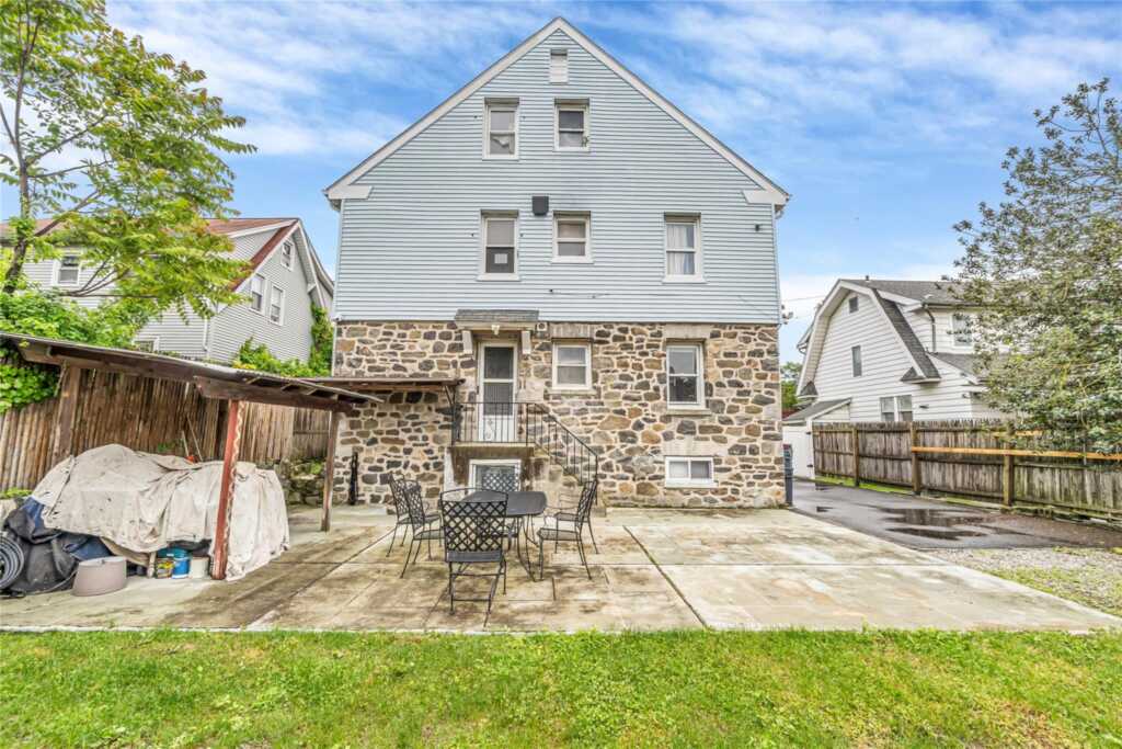 16 Rollhaus Place, Rye, NY 10573 - Photo 42 of 42
