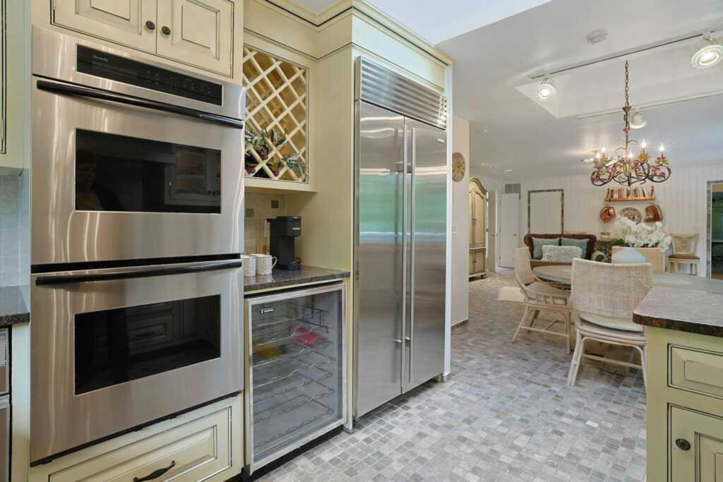 15 Wagon Wheel Drive, New City, NY 10956 - Photo 12 of 45