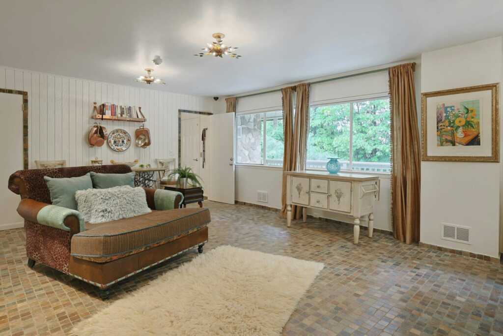15 Wagon Wheel Drive, New City, NY 10956 - Photo 15 of 45