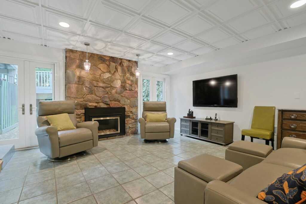 15 Wagon Wheel Drive, New City, NY 10956 - Photo 31 of 45