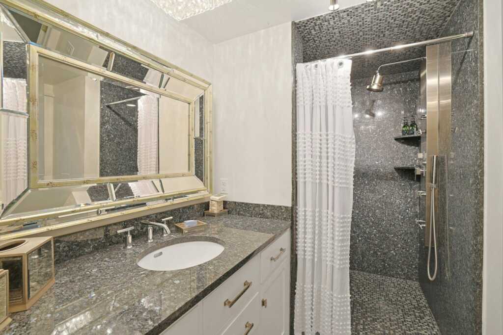 15 Wagon Wheel Drive, New City, NY 10956 - Photo 33 of 45