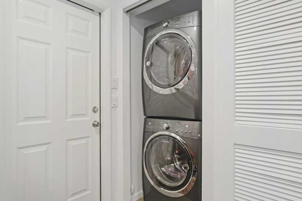 15 Wagon Wheel Drive, New City, NY 10956 - Photo 37 of 45