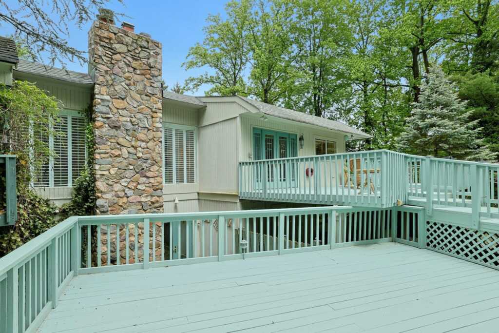 15 Wagon Wheel Drive, New City, NY 10956 - Photo 40 of 45
