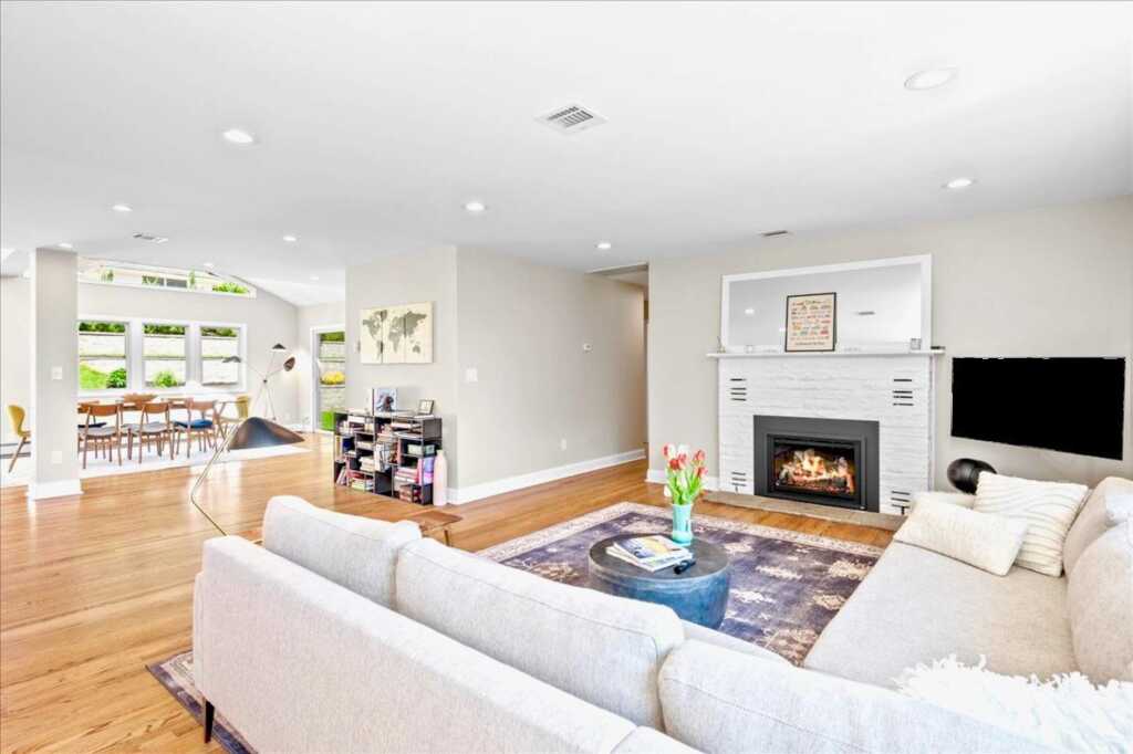 530 North Midland Avenue, Nyack, NY 10960 - Photo 7 of 43