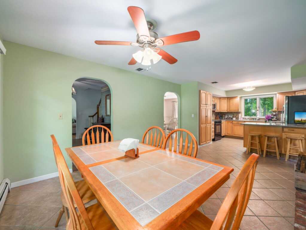 33 Rochelle Drive, New City, NY 10956 - Photo 16 of 36