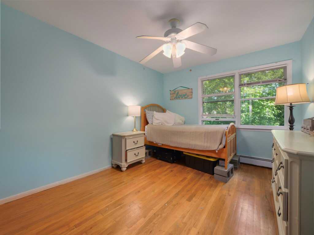 33 Rochelle Drive, New City, NY 10956 - Photo 30 of 36