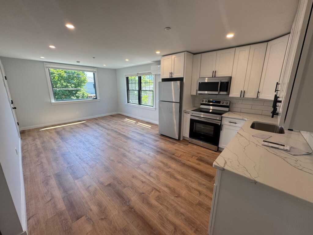 544 Locust Avenue, Unit #2A, Rye, NY 10573 - Photo 5 of 13