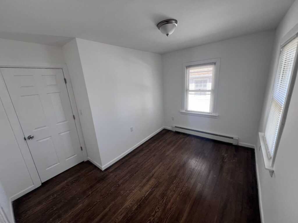 96 mclean ave, White Plains, NY 10607 - Photo 13 of 14