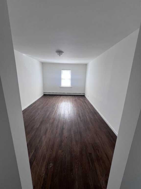 96 mclean ave, White Plains, NY 10607 - Photo 4 of 14