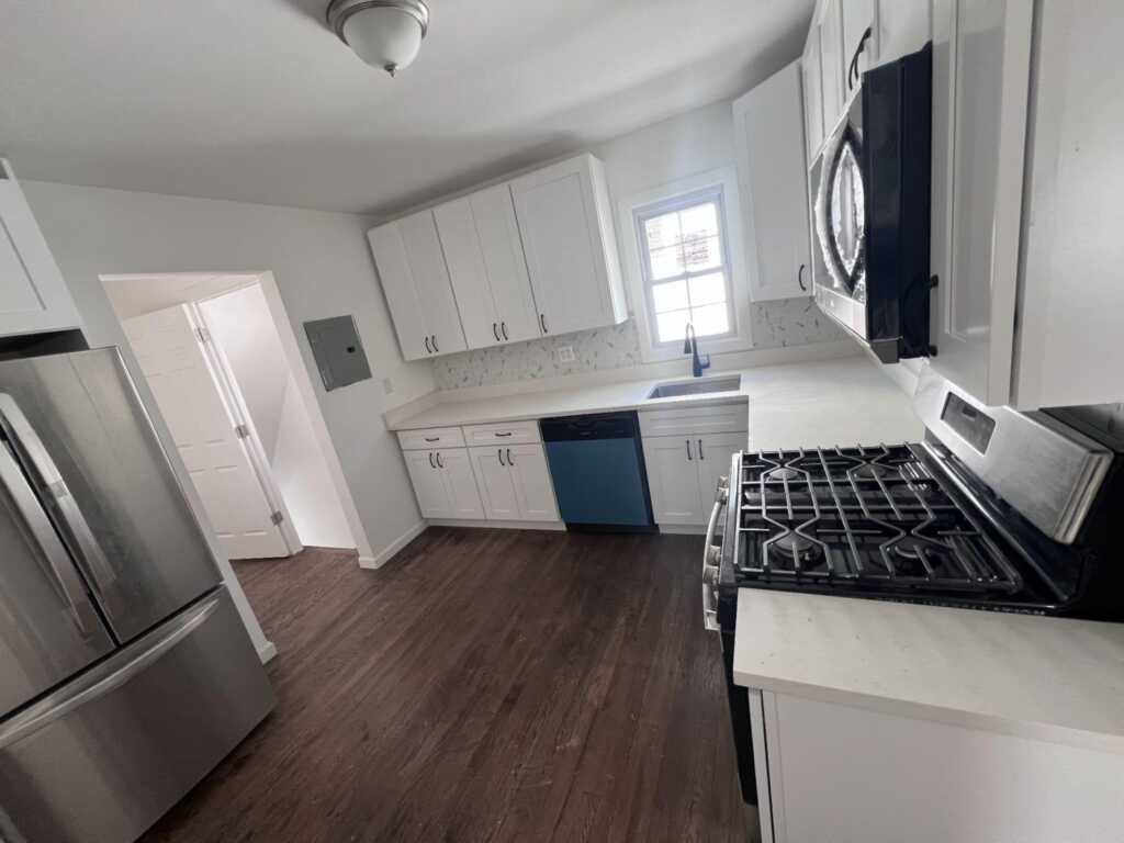 96 mclean ave, White Plains, NY 10607 - Photo 5 of 14