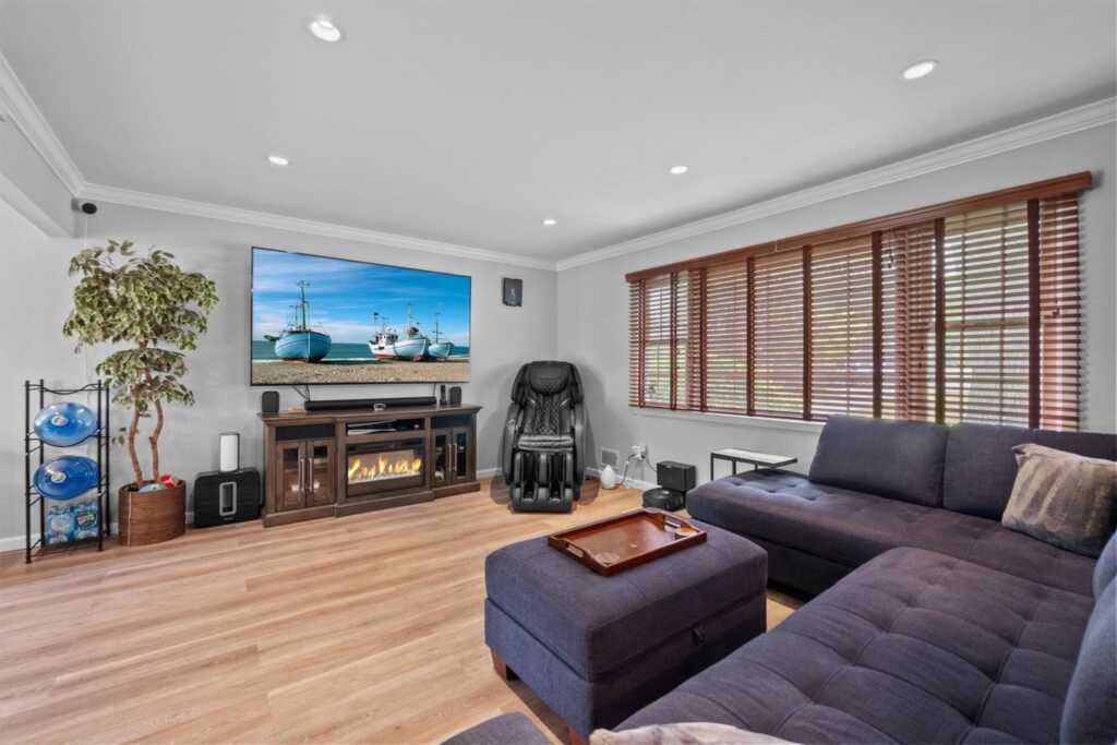 40 Lombardi Drive, New City, NY 10956 - Photo 8 of 46