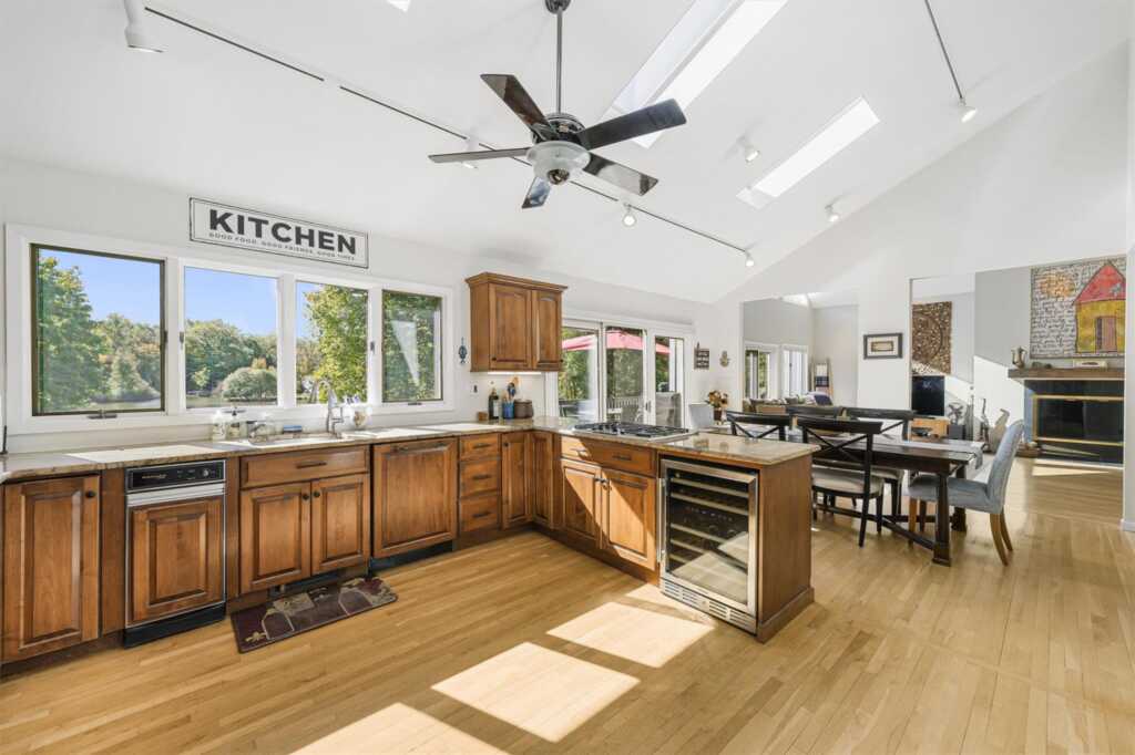 286 Mountain Road, New City, NY 10956 - Photo 15 of 43