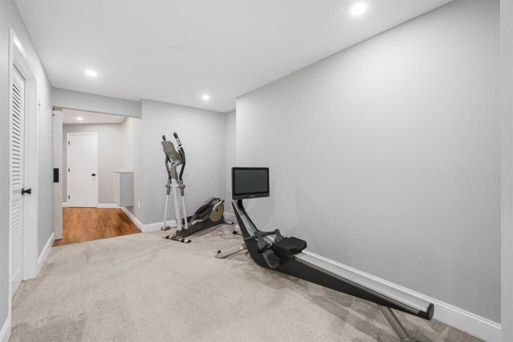 286 Mountain Road, New City, NY 10956 - Photo 31 of 43